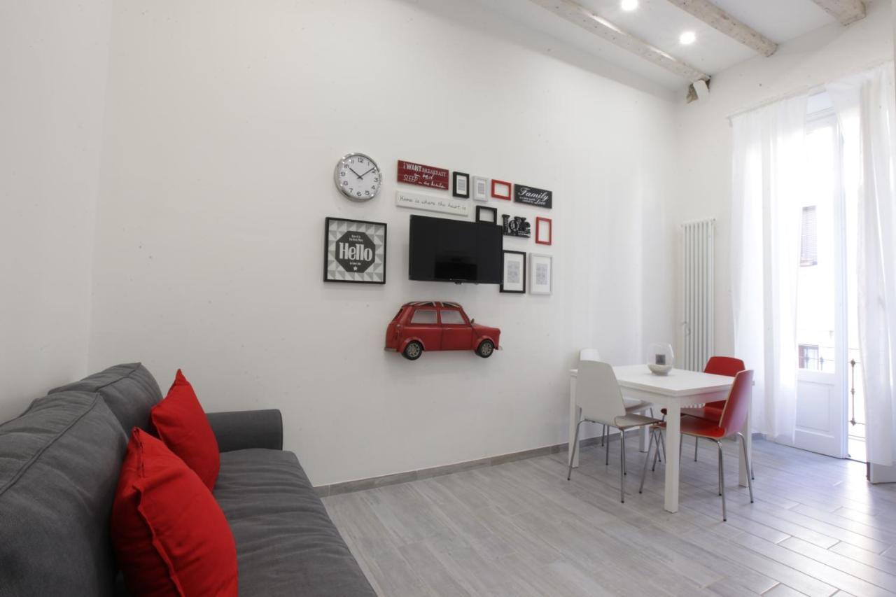 Amazing Apartment In City Center With Balcony Milano Dış mekan fotoğraf