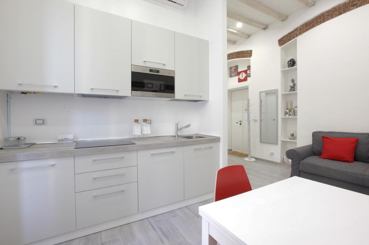 Amazing Apartment In City Center With Balcony Milano Dış mekan fotoğraf