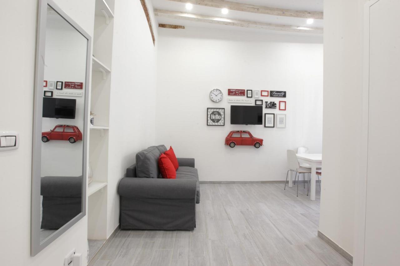 Amazing Apartment In City Center With Balcony Milano Dış mekan fotoğraf