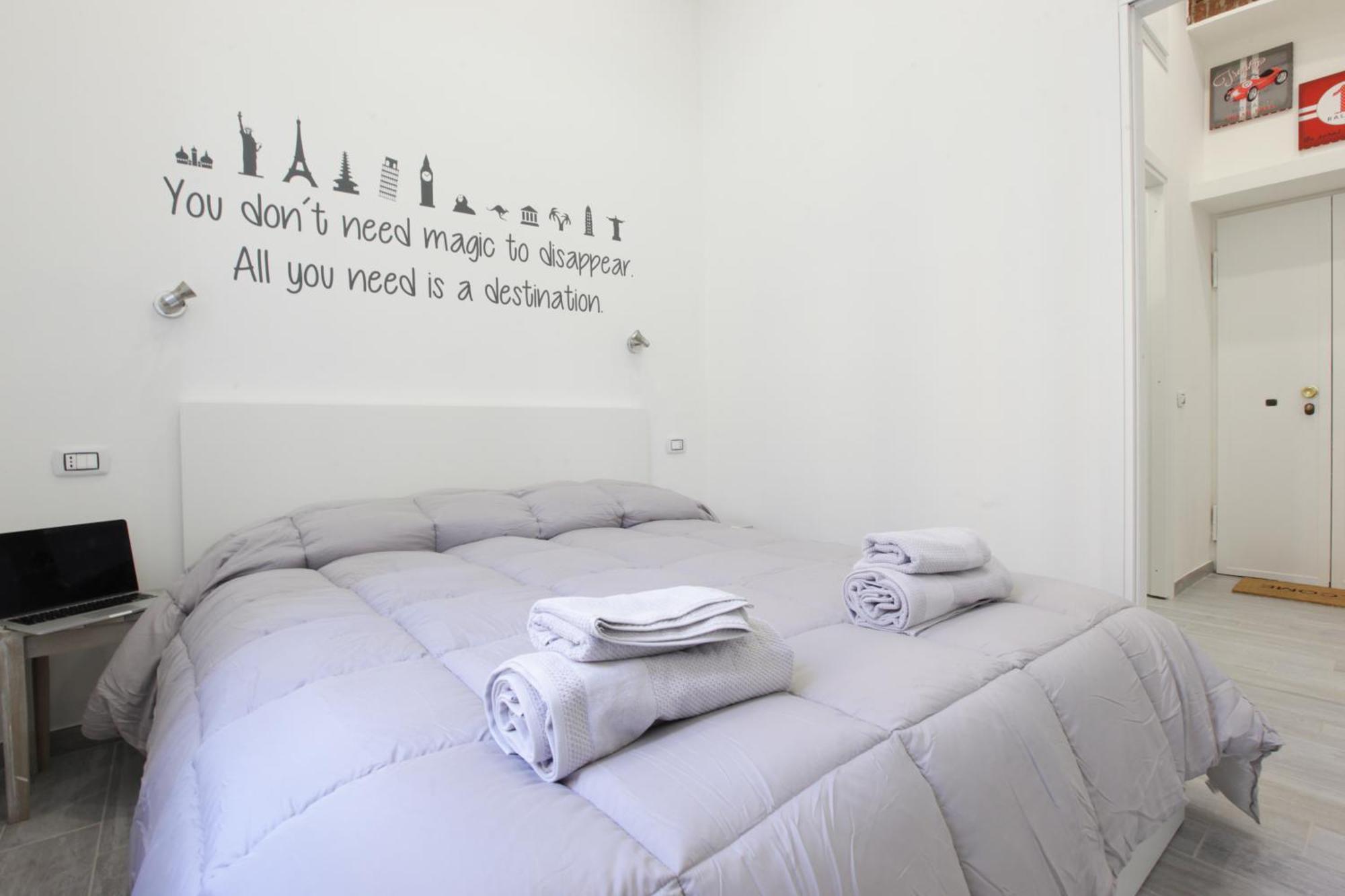 Amazing Apartment In City Center With Balcony Milano Dış mekan fotoğraf