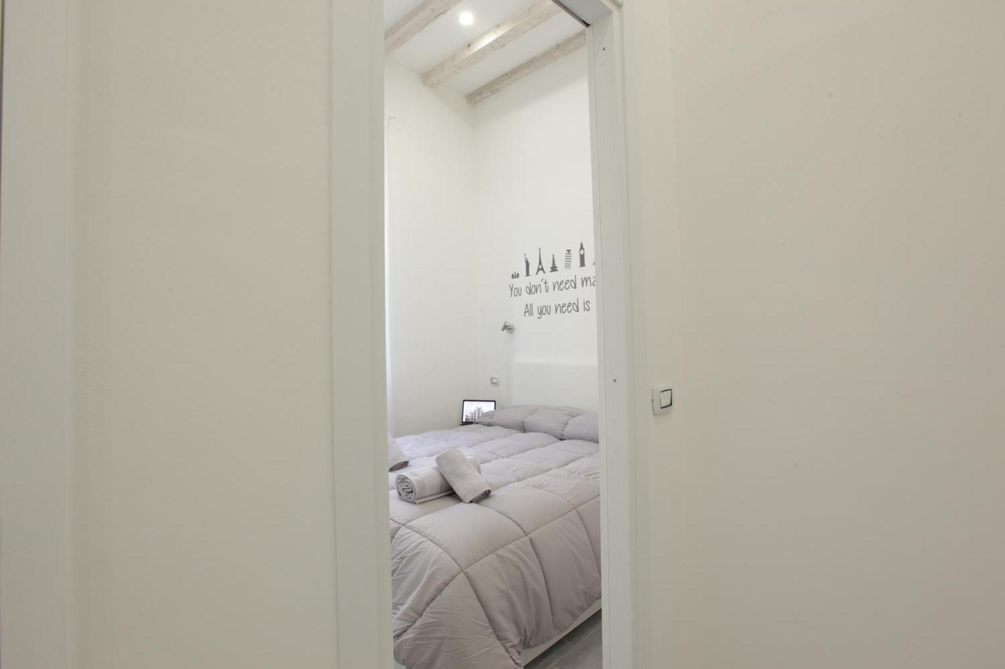 Amazing Apartment In City Center With Balcony Milano Dış mekan fotoğraf